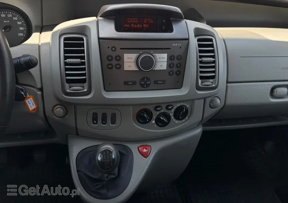 OPEL Vivaro 