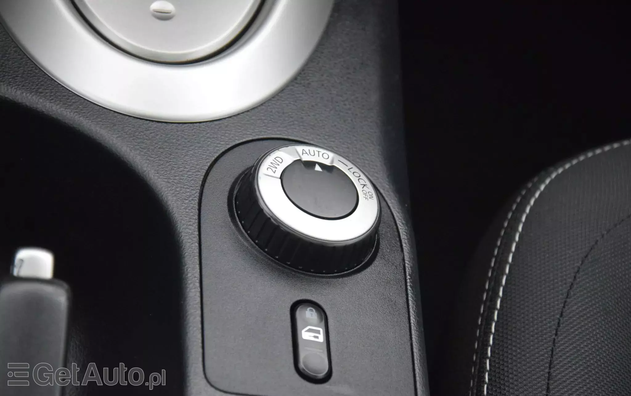 NISSAN Qashqai 2.0 4 x 4 CVT acenta