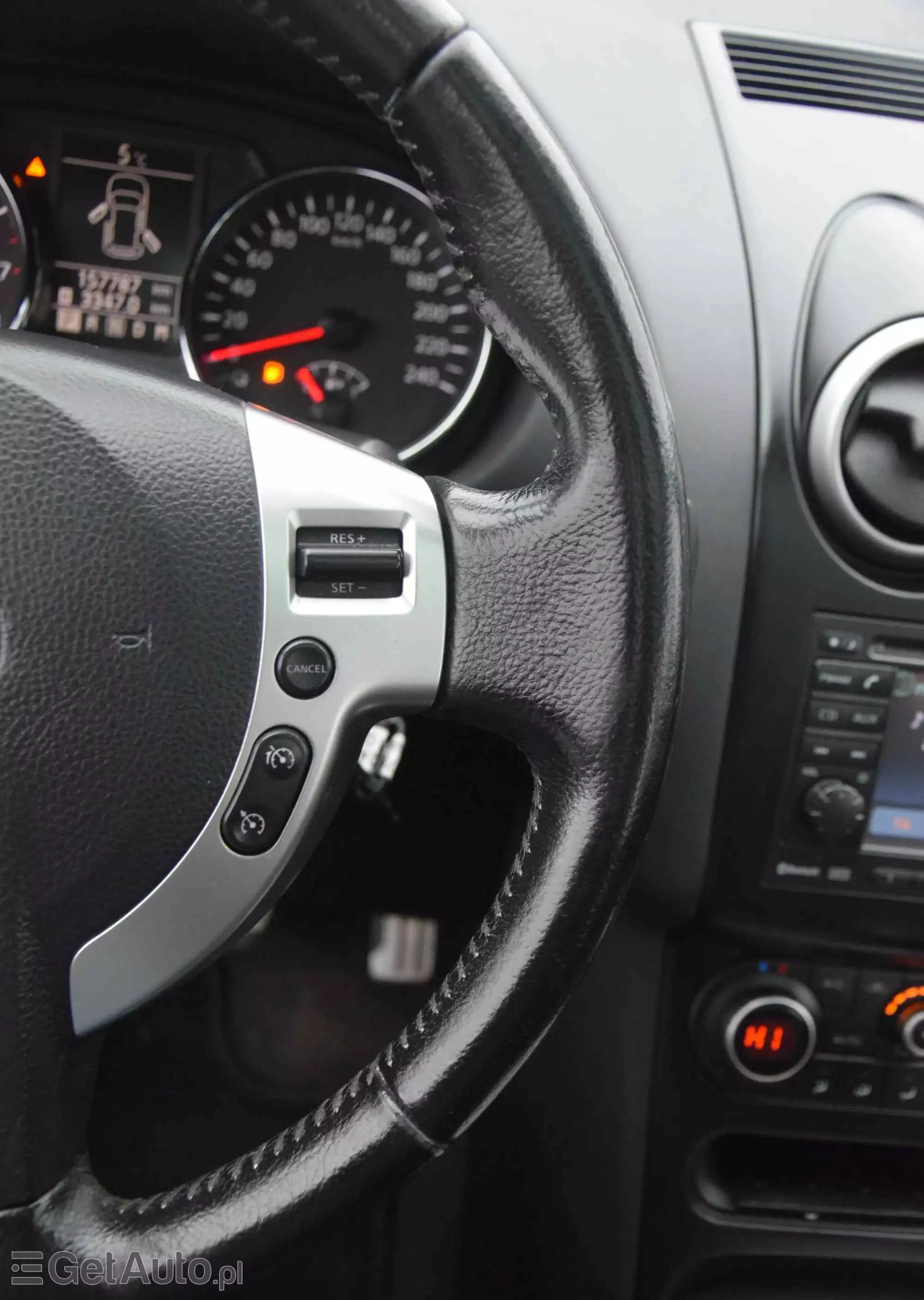 NISSAN Qashqai 2.0 4 x 4 CVT acenta