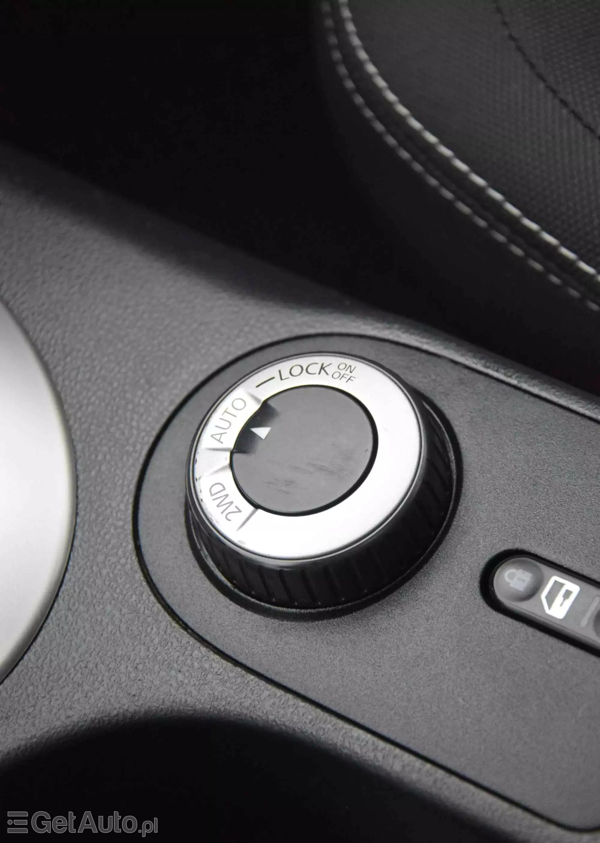 NISSAN Qashqai 2.0 4 x 4 CVT acenta