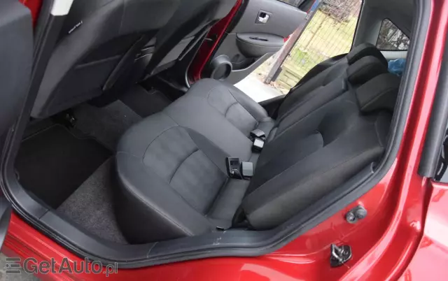 NISSAN Qashqai 2.0 4 x 4 CVT acenta