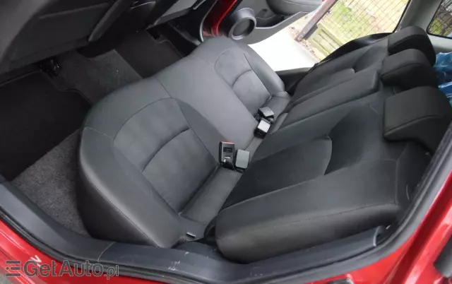 NISSAN Qashqai 2.0 4 x 4 CVT acenta