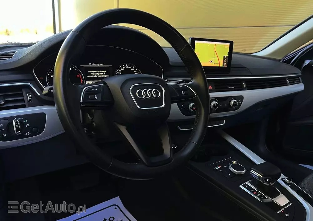 AUDI A4 2.0 TDI S tronic