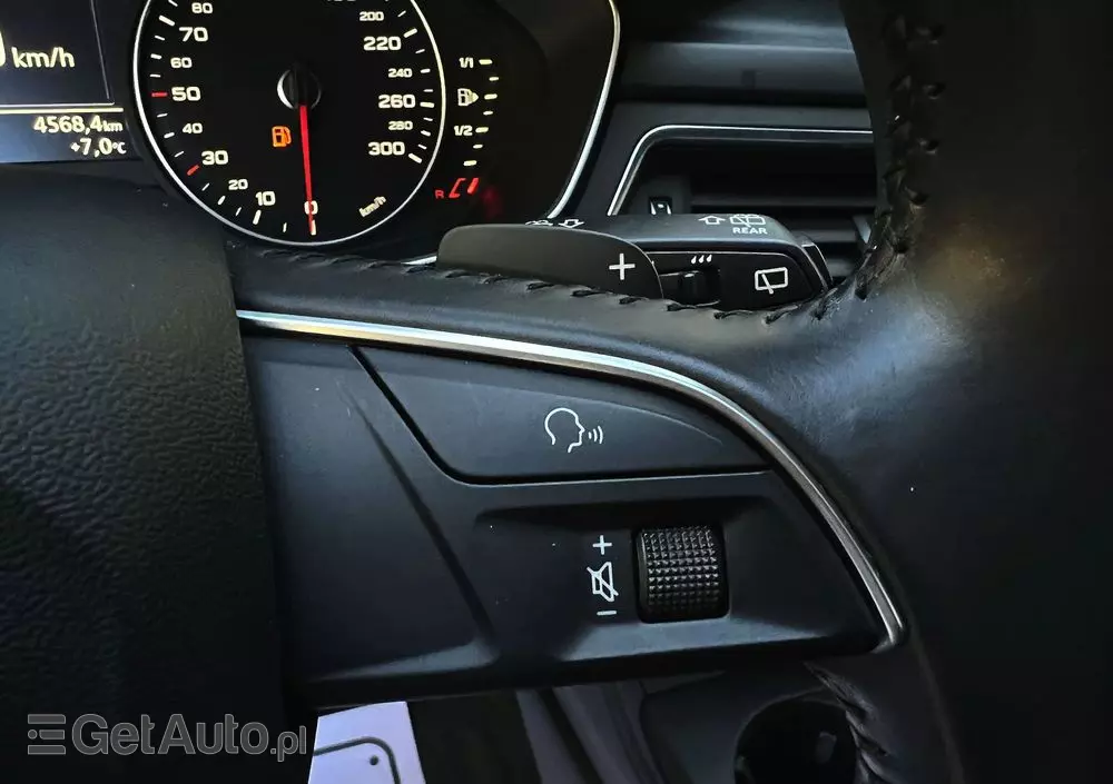 AUDI A4 2.0 TDI S tronic