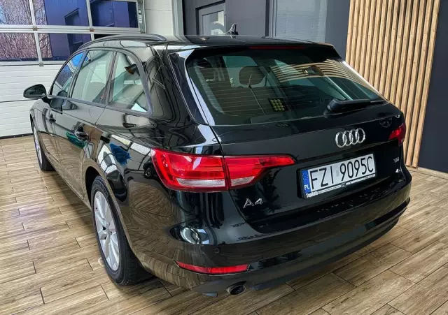 AUDI A4 2.0 TDI S tronic
