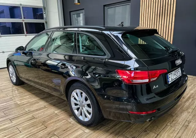 AUDI A4 2.0 TDI S tronic