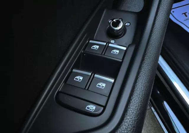 AUDI A4 2.0 TDI S tronic