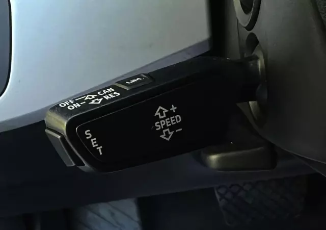 AUDI A4 2.0 TDI S tronic