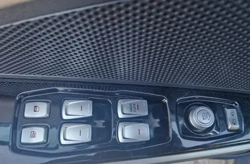 SSANGYONG/KGM Tivoli 