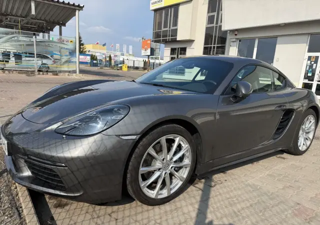 PORSCHE 718 Cayman GPF PDK
