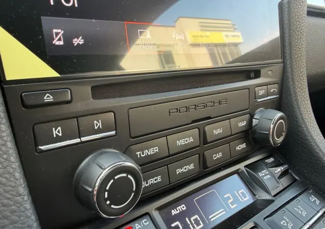 PORSCHE 718 Cayman GPF PDK