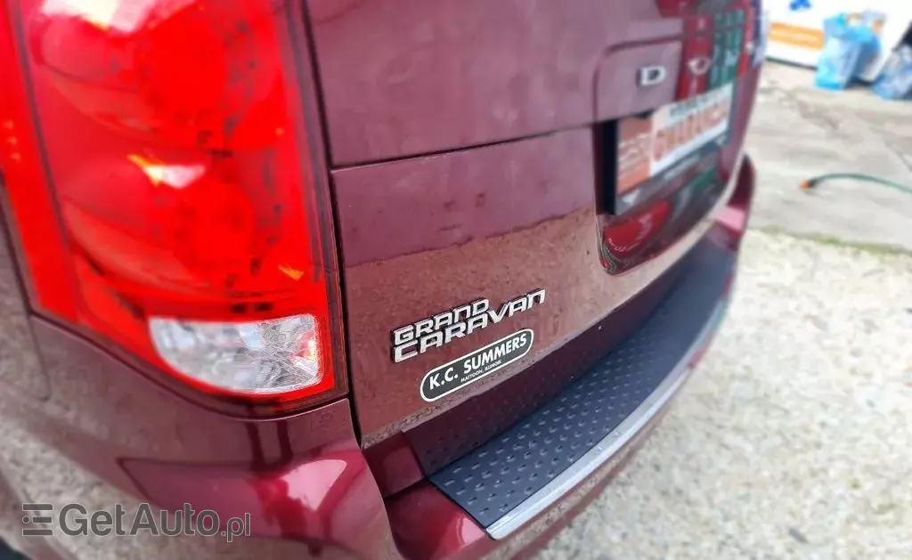 DODGE Grand Caravan 