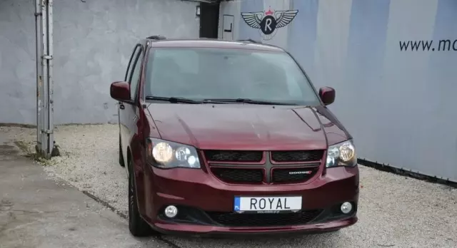 DODGE Grand Caravan 