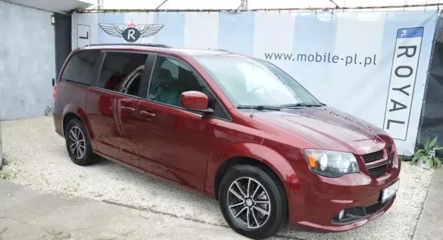 DODGE Grand Caravan 