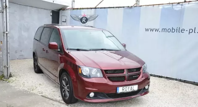 DODGE Grand Caravan 