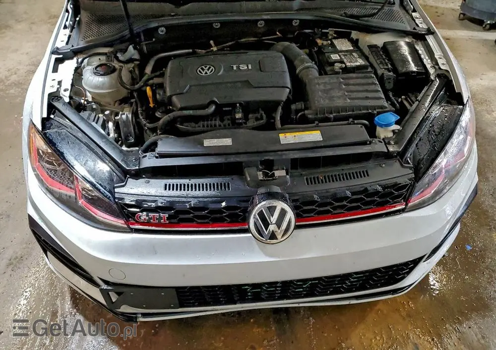 VOLKSWAGEN Golf GTI (BlueMotion Technology) DSG