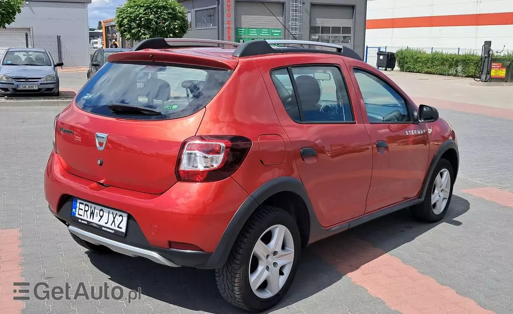 DACIA Sandero Stepway 0.9 TCe Laureate