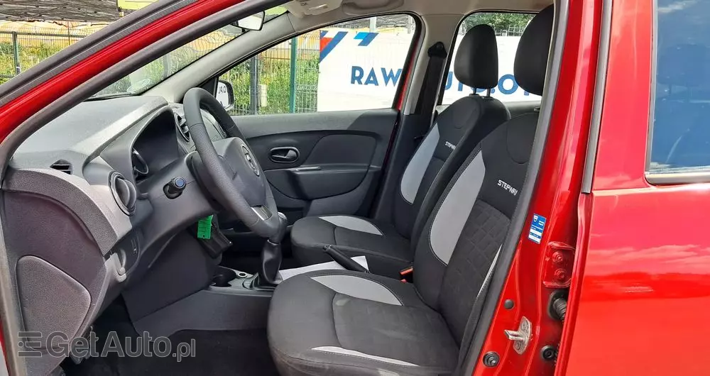 DACIA Sandero Stepway 0.9 TCe Laureate
