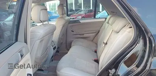 MERCEDES-BENZ ML 