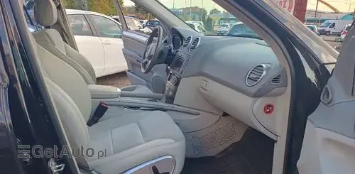 MERCEDES-BENZ ML 