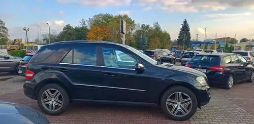 MERCEDES-BENZ ML 