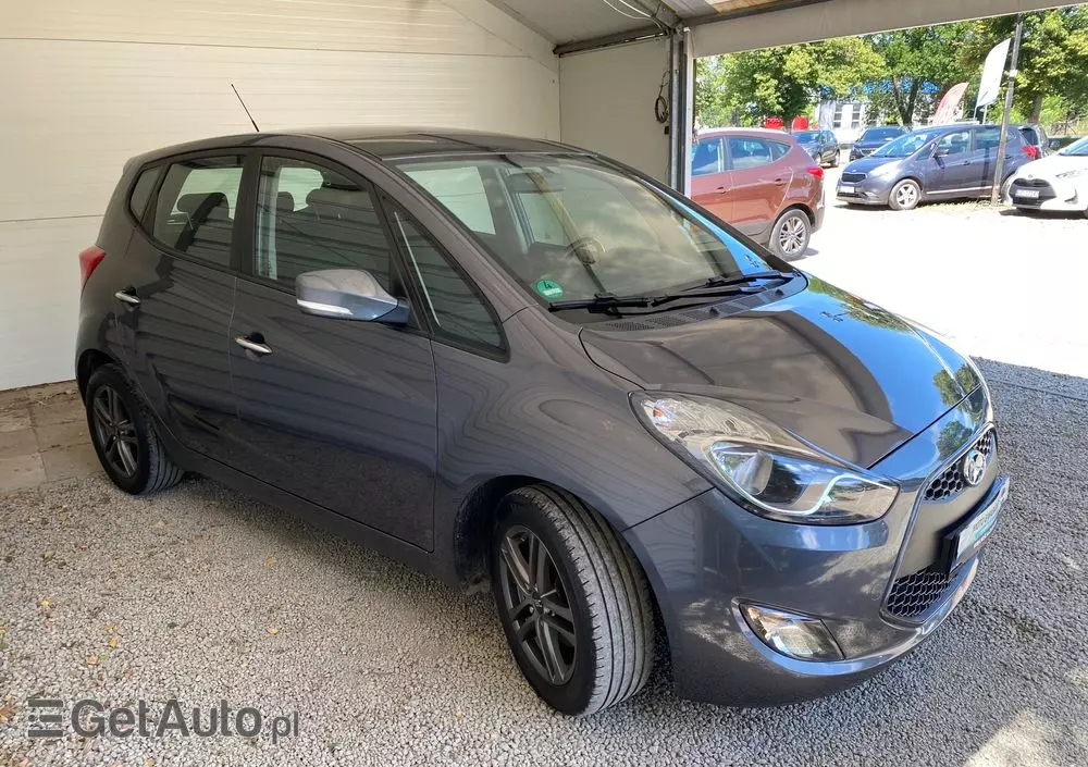 HYUNDAI Ix20 1.6 Premium blue