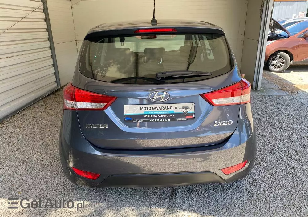 HYUNDAI Ix20 1.6 Premium blue