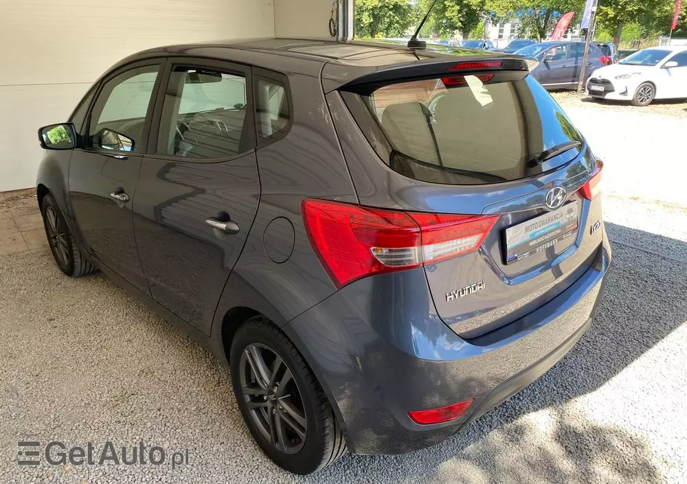 HYUNDAI Ix20 1.6 Premium blue