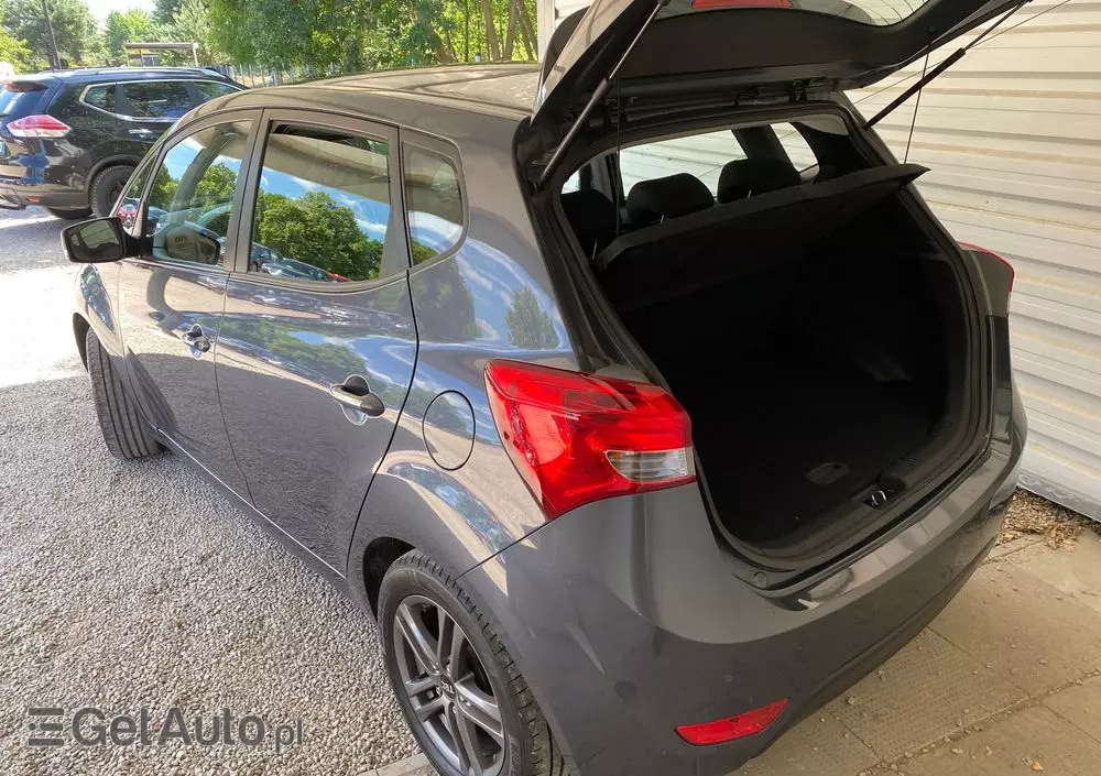 HYUNDAI Ix20 1.6 Premium blue