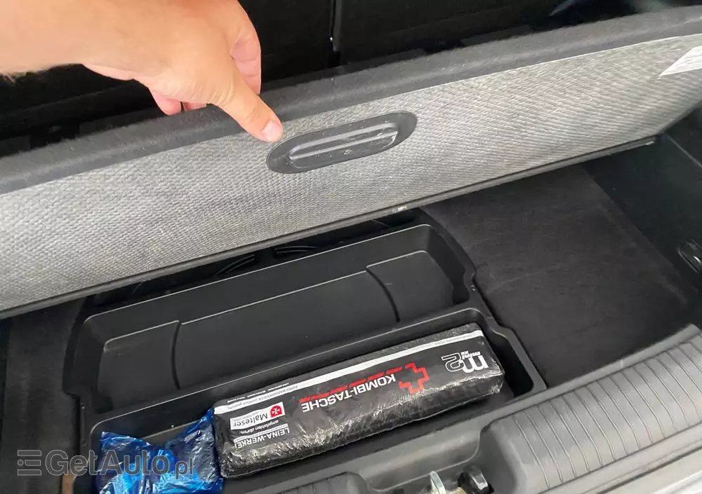 HYUNDAI Ix20 1.6 Premium blue