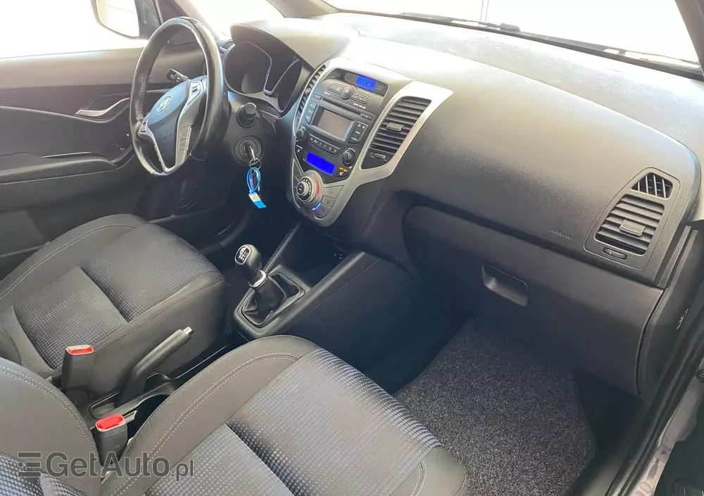 HYUNDAI Ix20 1.6 Premium blue