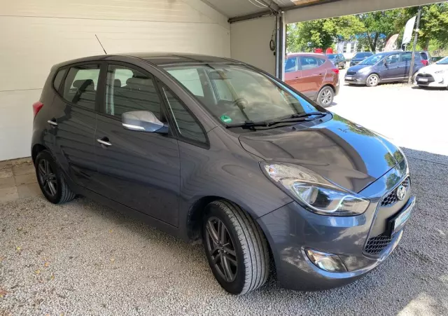 HYUNDAI Ix20 1.6 Premium blue