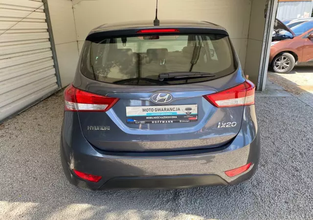 HYUNDAI Ix20 1.6 Premium blue