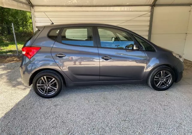 HYUNDAI Ix20 1.6 Premium blue