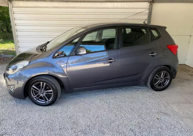 HYUNDAI Ix20 1.6 Premium blue