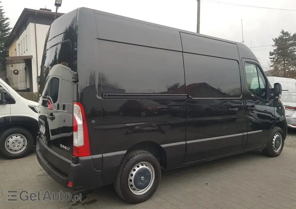 RENAULT 2.3dCi L2H2 3.5t Pack Clim 4d 