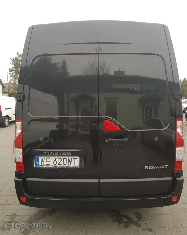 RENAULT 2.3dCi L2H2 3.5t Pack Clim 4d 