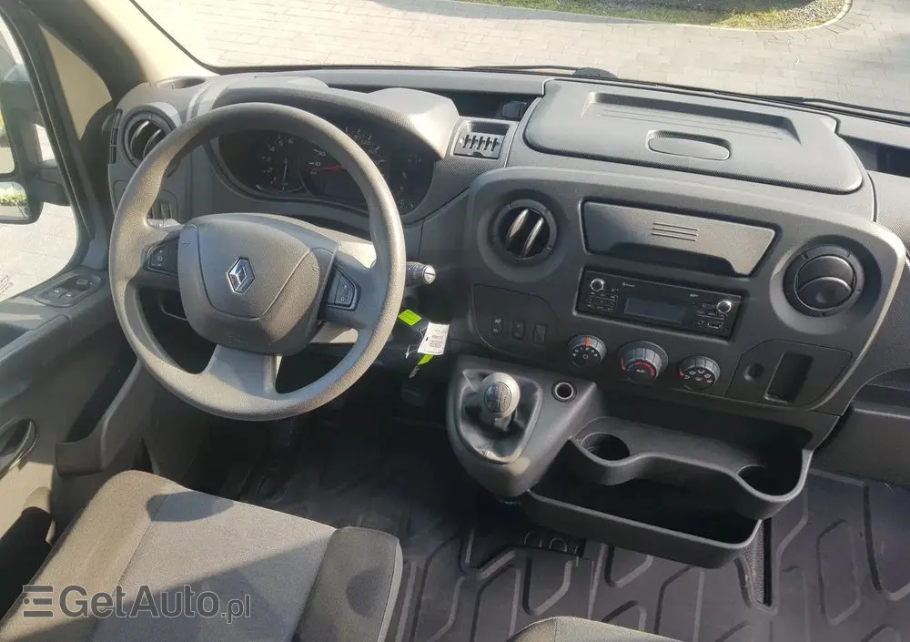 RENAULT 2.3dCi L2H2 3.5t Pack Clim 4d 