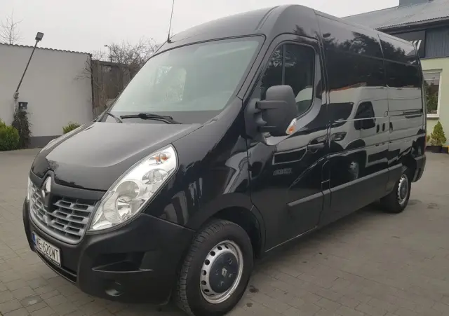 RENAULT 2.3dCi L2H2 3.5t Pack Clim 4d 