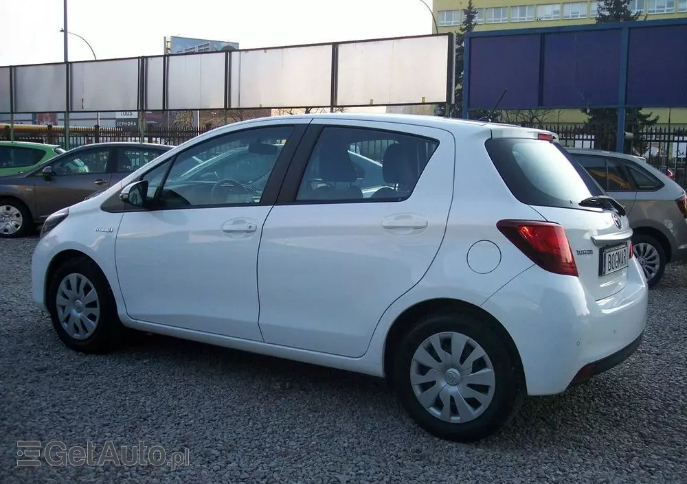 TOYOTA Yaris 