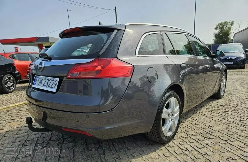 OPEL Insignia 