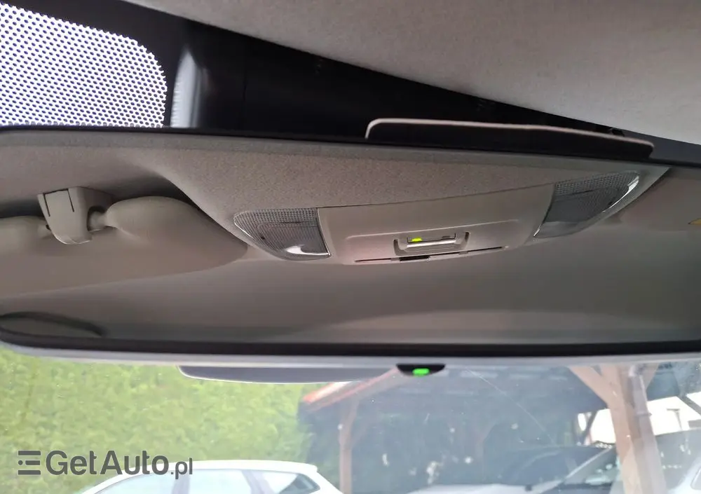 TOYOTA Corolla 1.8 Hybrid Comfort