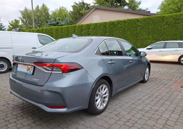 TOYOTA Corolla 1.8 Hybrid Comfort