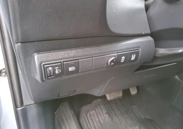TOYOTA Corolla 1.8 Hybrid Comfort