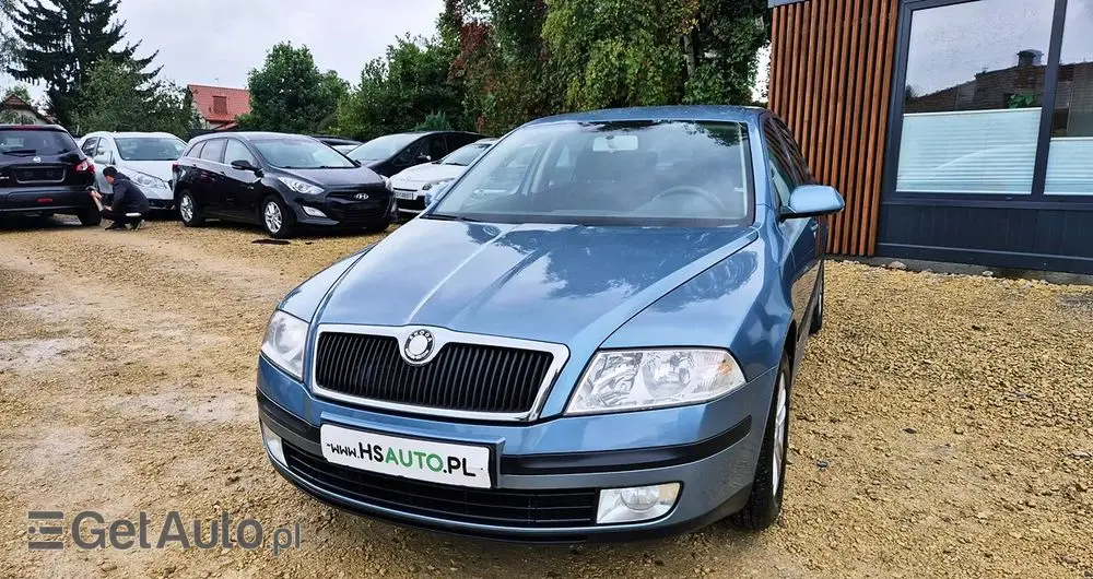 SKODA Octavia 1.6 Family Plus