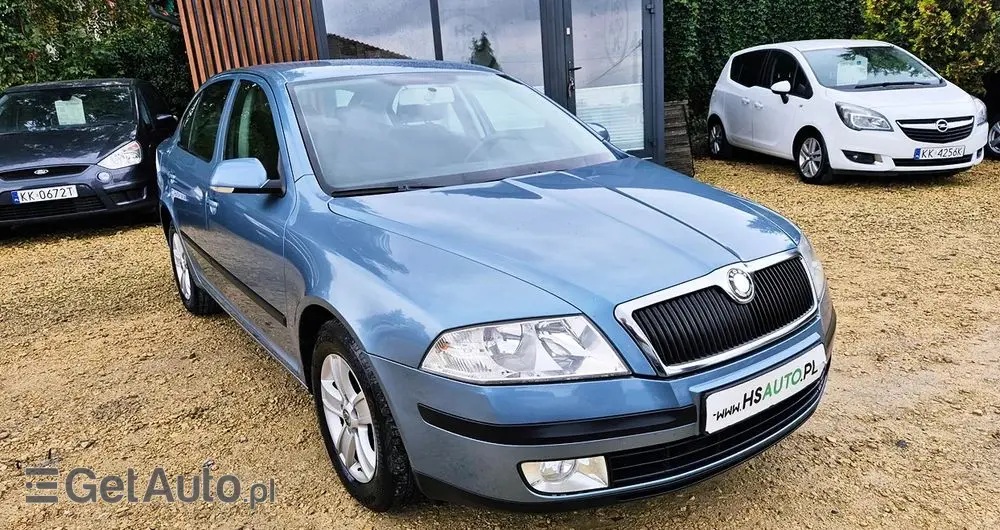SKODA Octavia 1.6 Family Plus