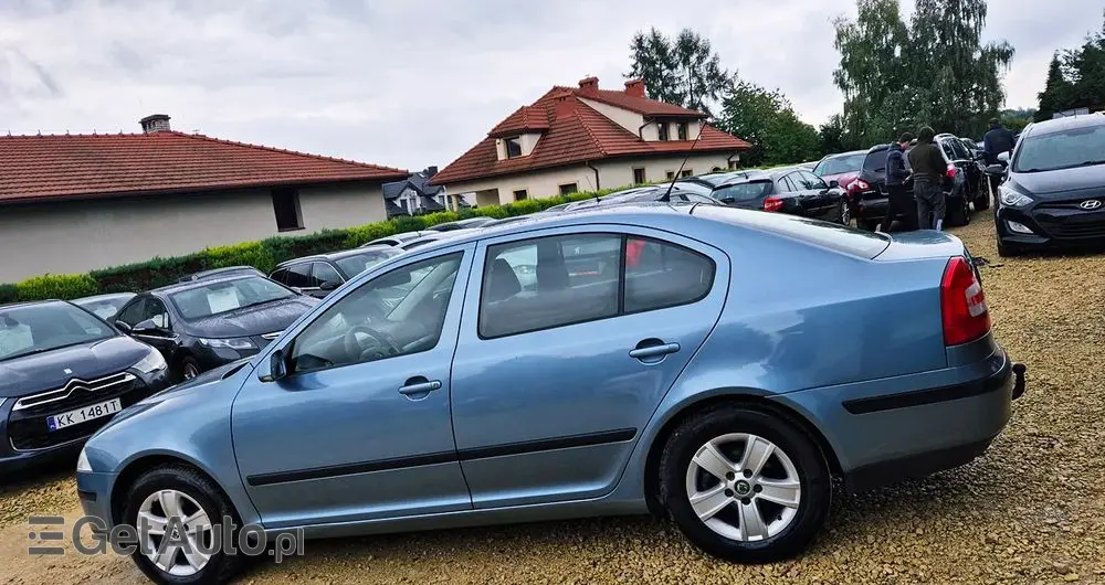 SKODA Octavia 1.6 Family Plus