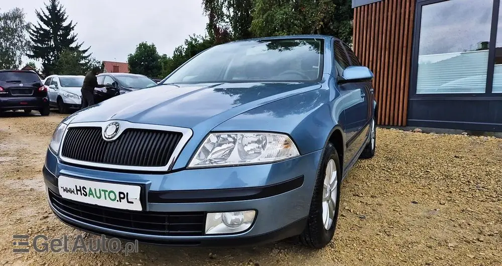 SKODA Octavia 1.6 Family Plus