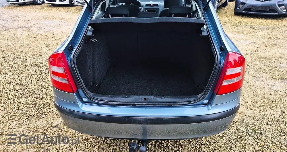 SKODA Octavia 1.6 Family Plus