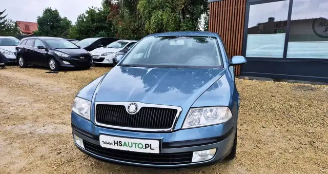 SKODA Octavia 1.6 Family Plus